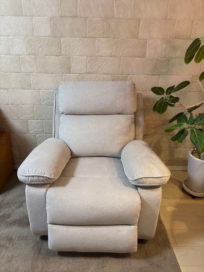 リクライニングチェア　リクライニングソファ　1人掛け　電動　ベージュ