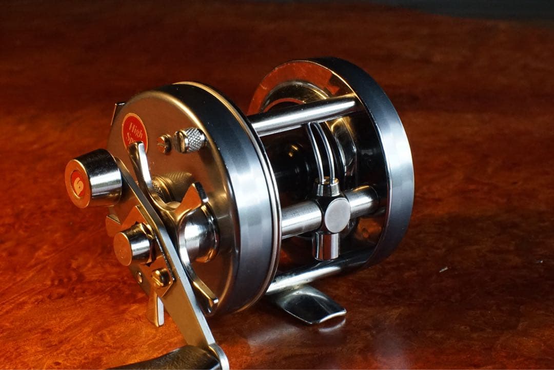 ABU アンバサダー 5500C メンテ済 フレーム修正済