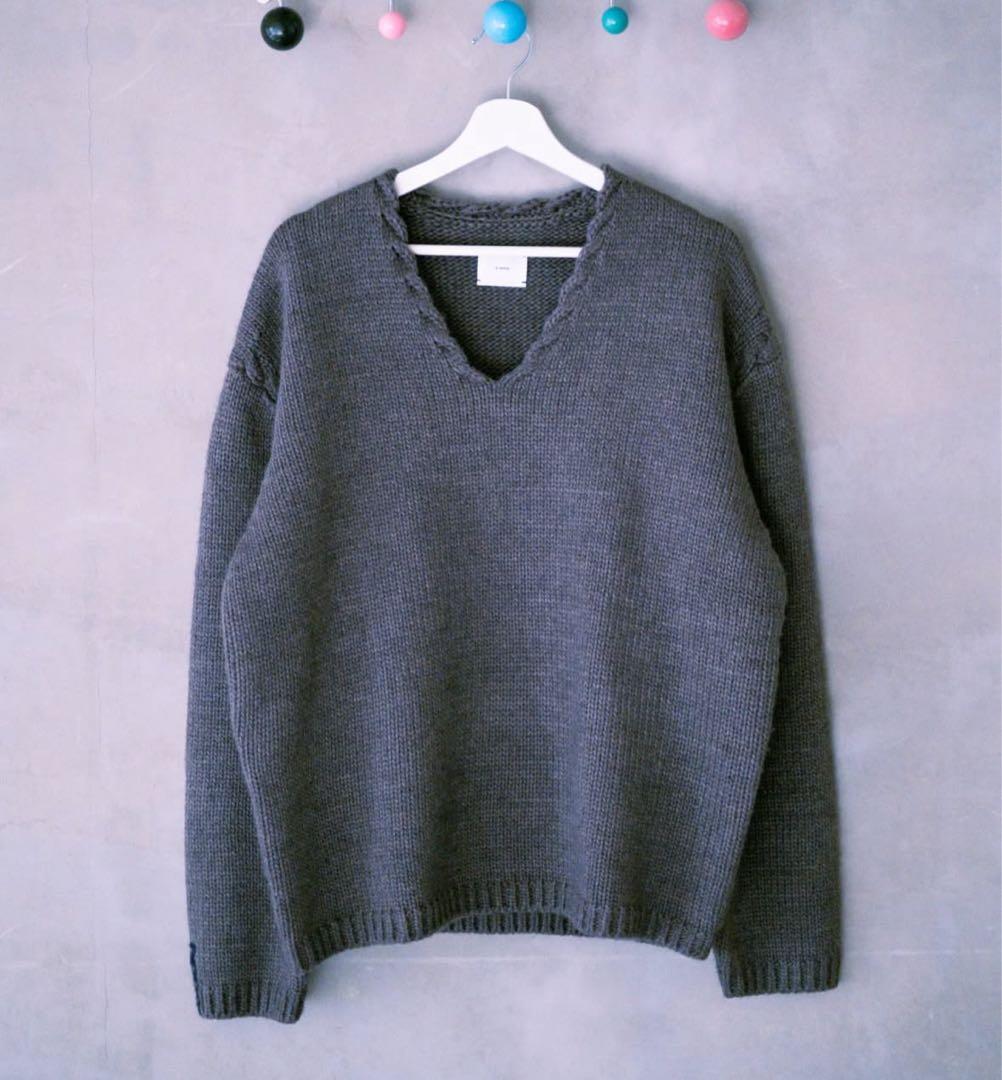 g'morning Vネックニット