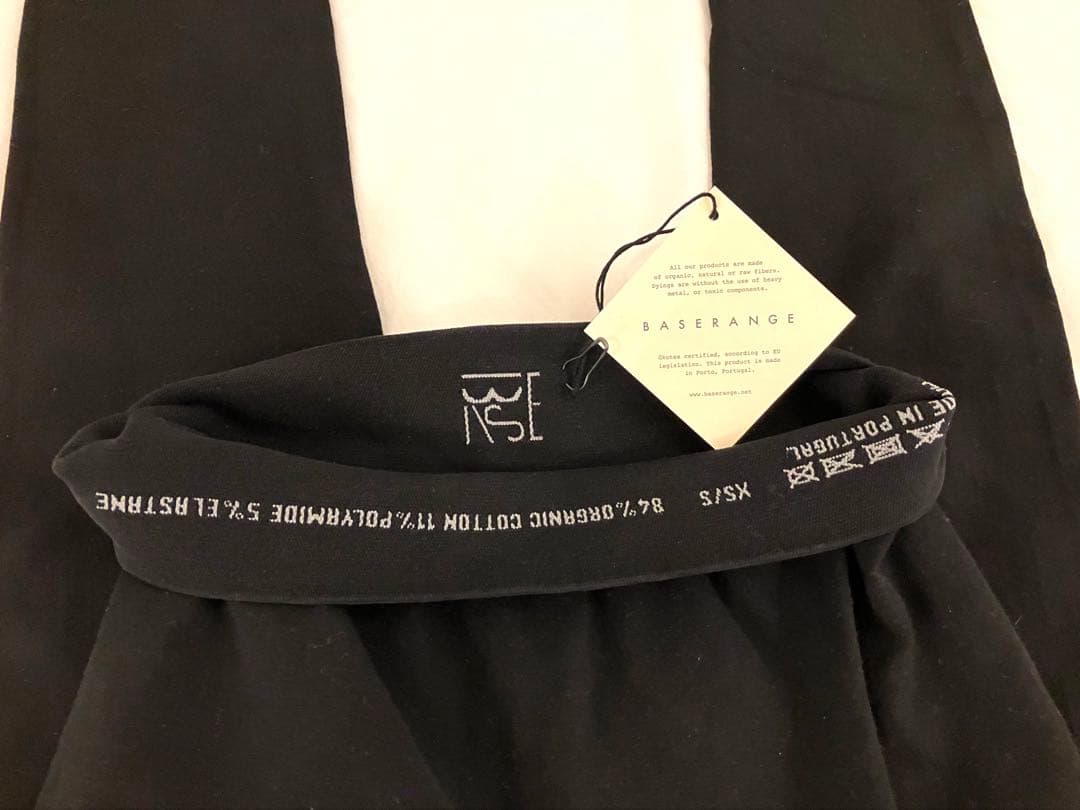 BASERANGE ベースレンジ　OLETA レギンスパンツ 新品未使用