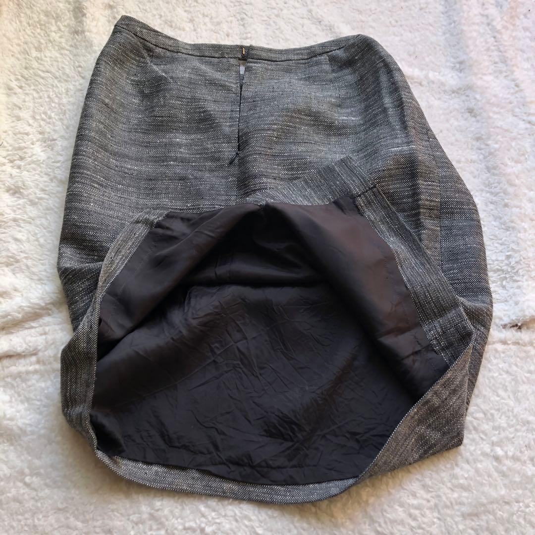 大きいサイズ バーバリー グレー スカートスーツ セットアップ ウール、絹、麻