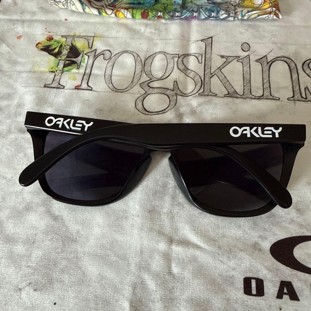 OAKLEY Flogskinsサングラス フロッグスキン