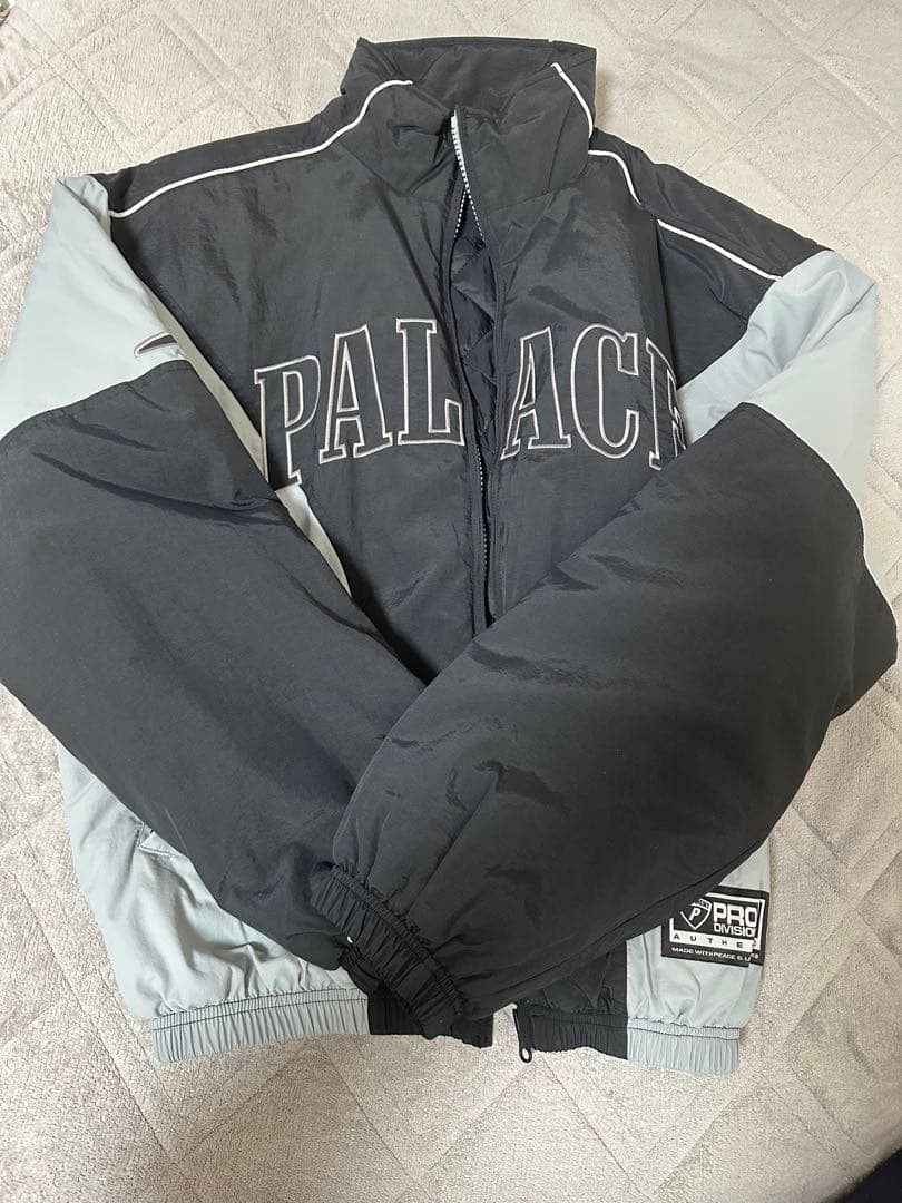 ジャケット・アウター PALACE HORSES JACKET BLACK / GREY Msize