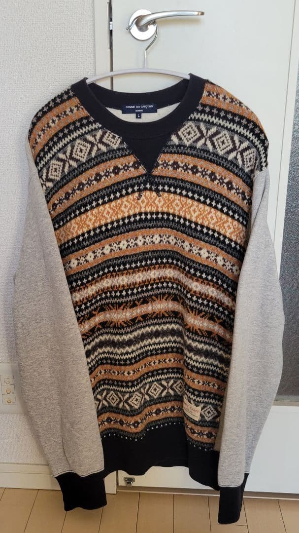 COMME des GARÇONS 幾何学模様 Vネックセーター