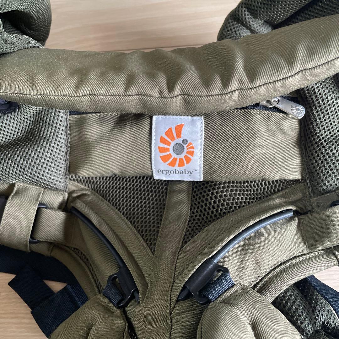 エルゴベビー OMNI 360／カラー：カーキ