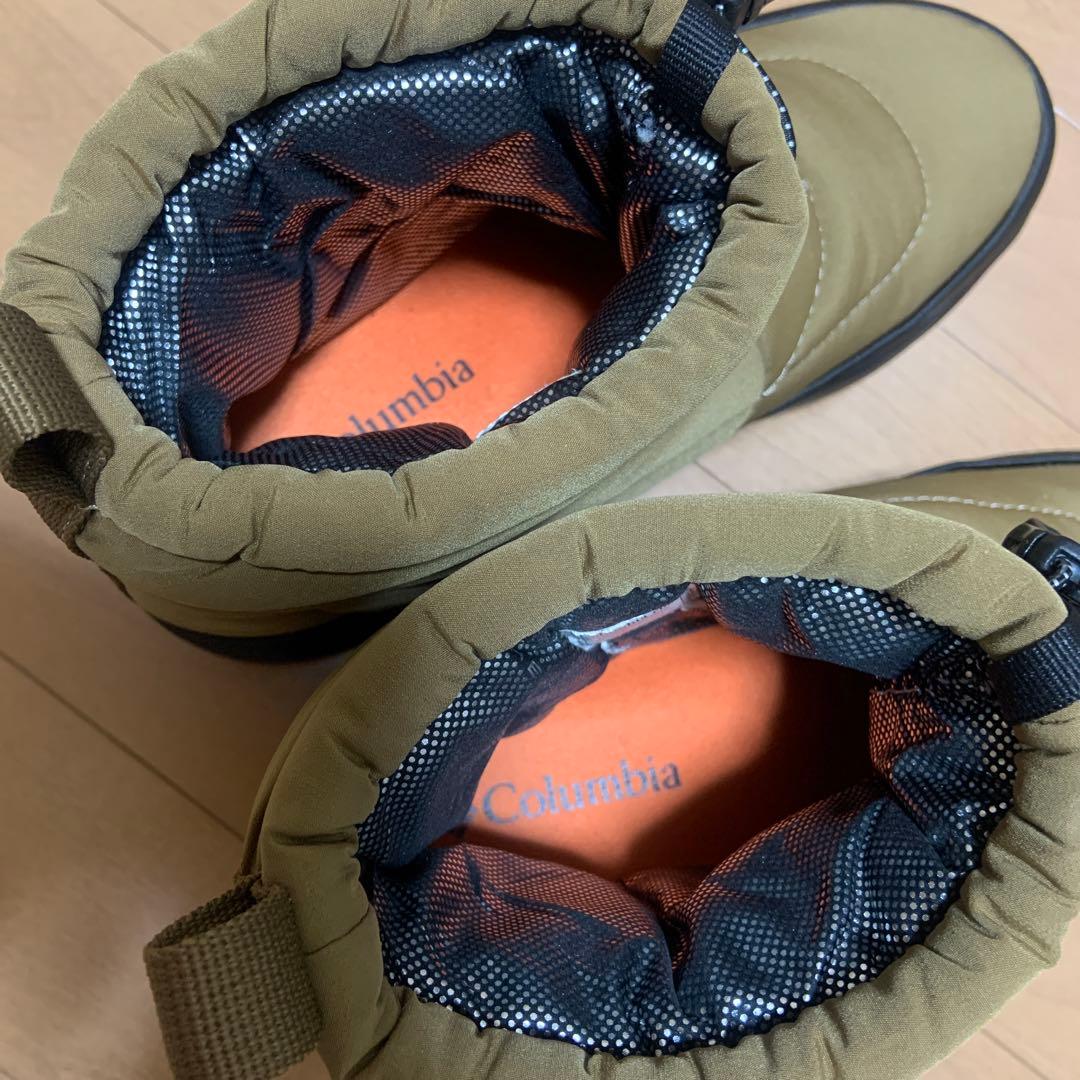 期間限定値下げColumbia 新品未使用23cm イエローテイル