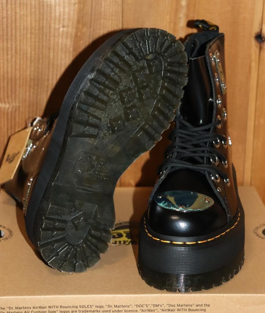 新品 ドクターマーチン JADON MAX REBEL ブーツ (UK4)Ⓗ