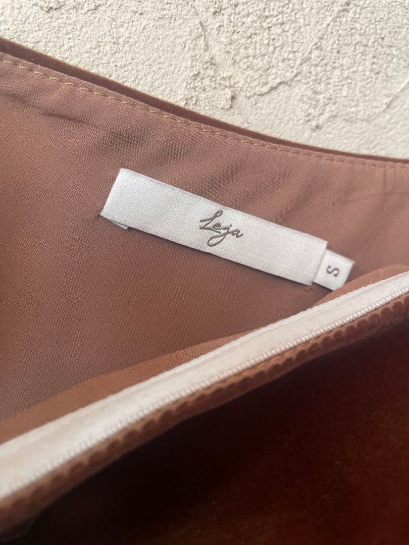 LEJA アシンメトリーティアードフリル3WAYベロアIラインドレス ブラウンS