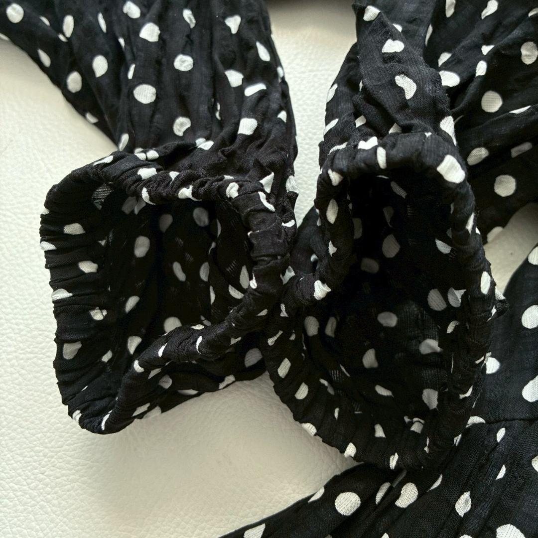 【新品タグ付き】BEARDSLEY　大人気✨ドットギャザーロングワンピース 黒