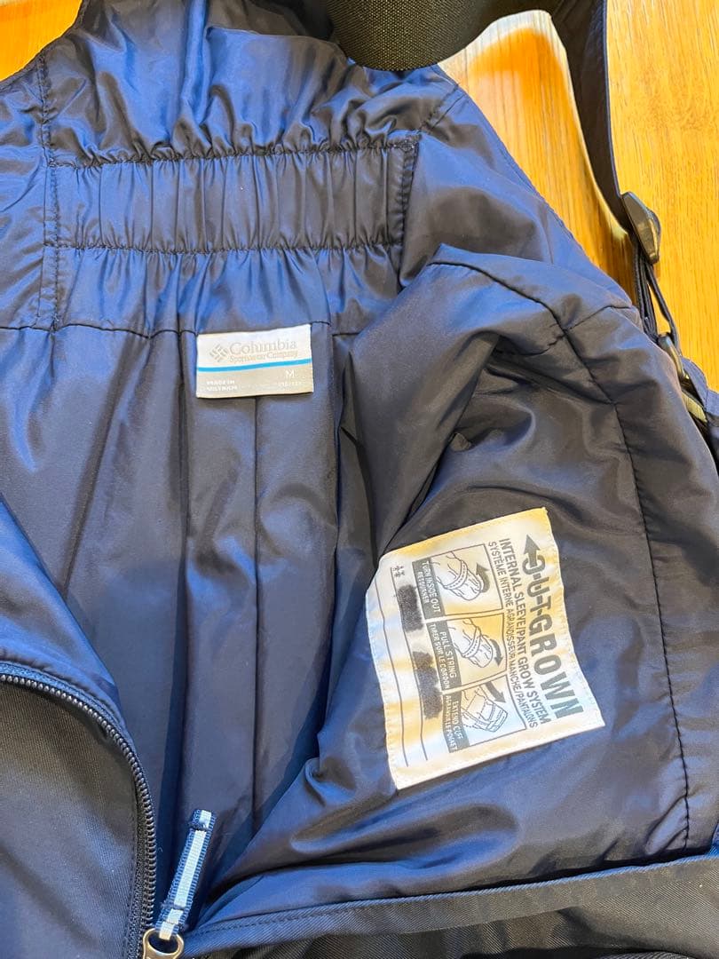 Columbia 子ども用スキーウェアセット　M