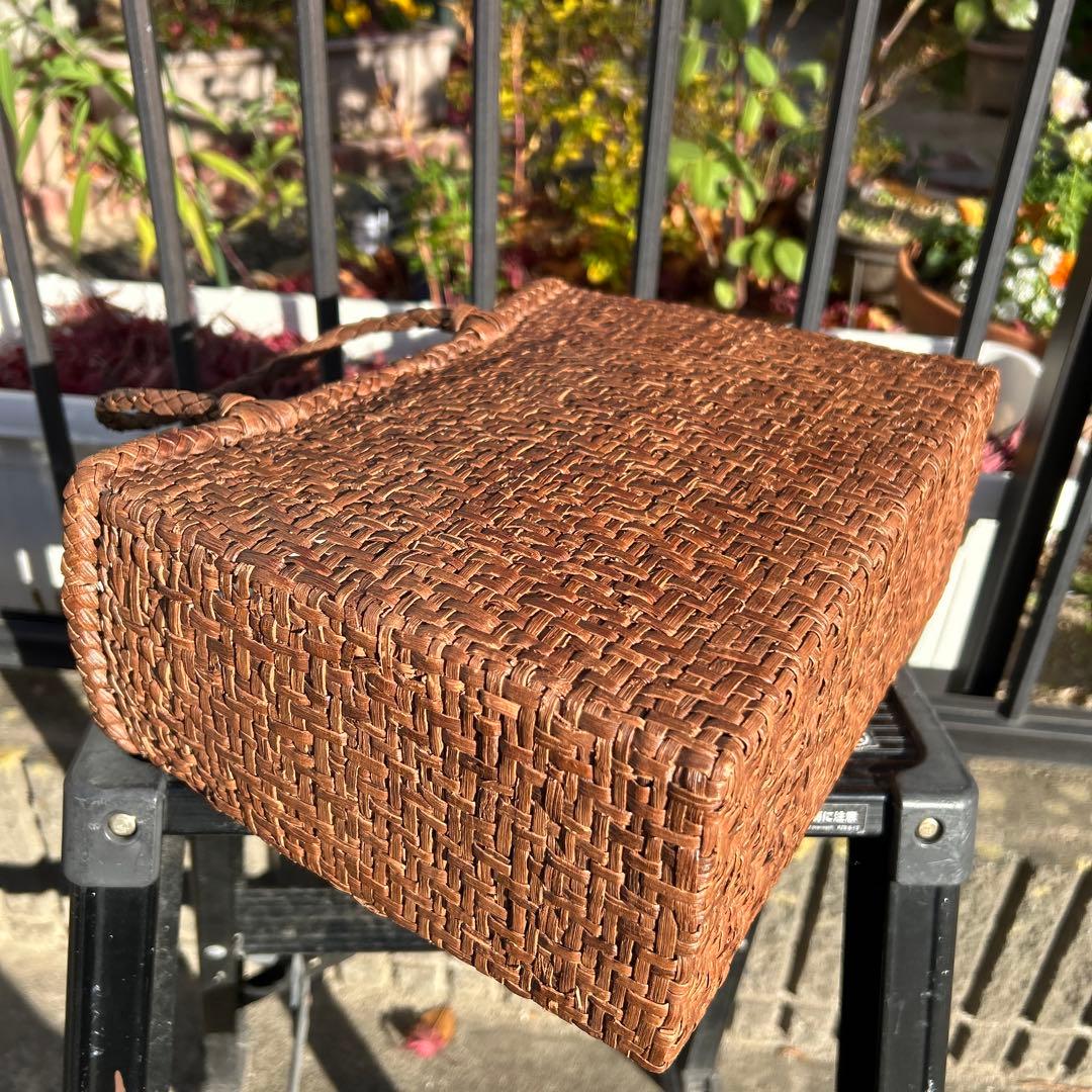 天然素材 の山葡萄かごバッグ