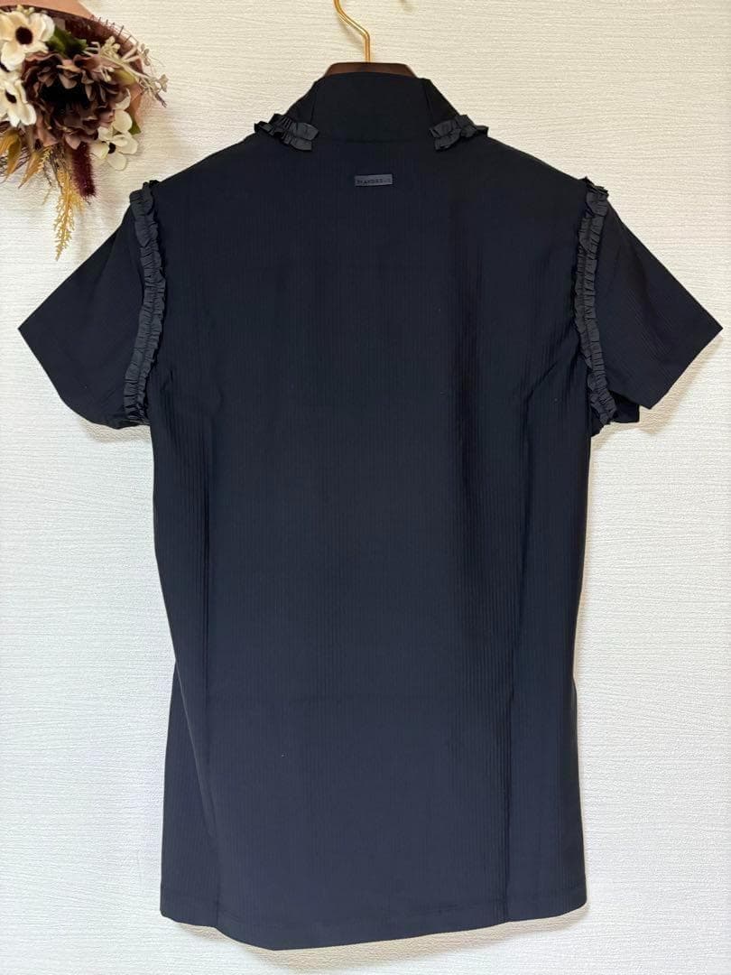 【新品】サウスケープゴルフウェア　ハイネック　花モチーフ⚫︎トップス　半袖