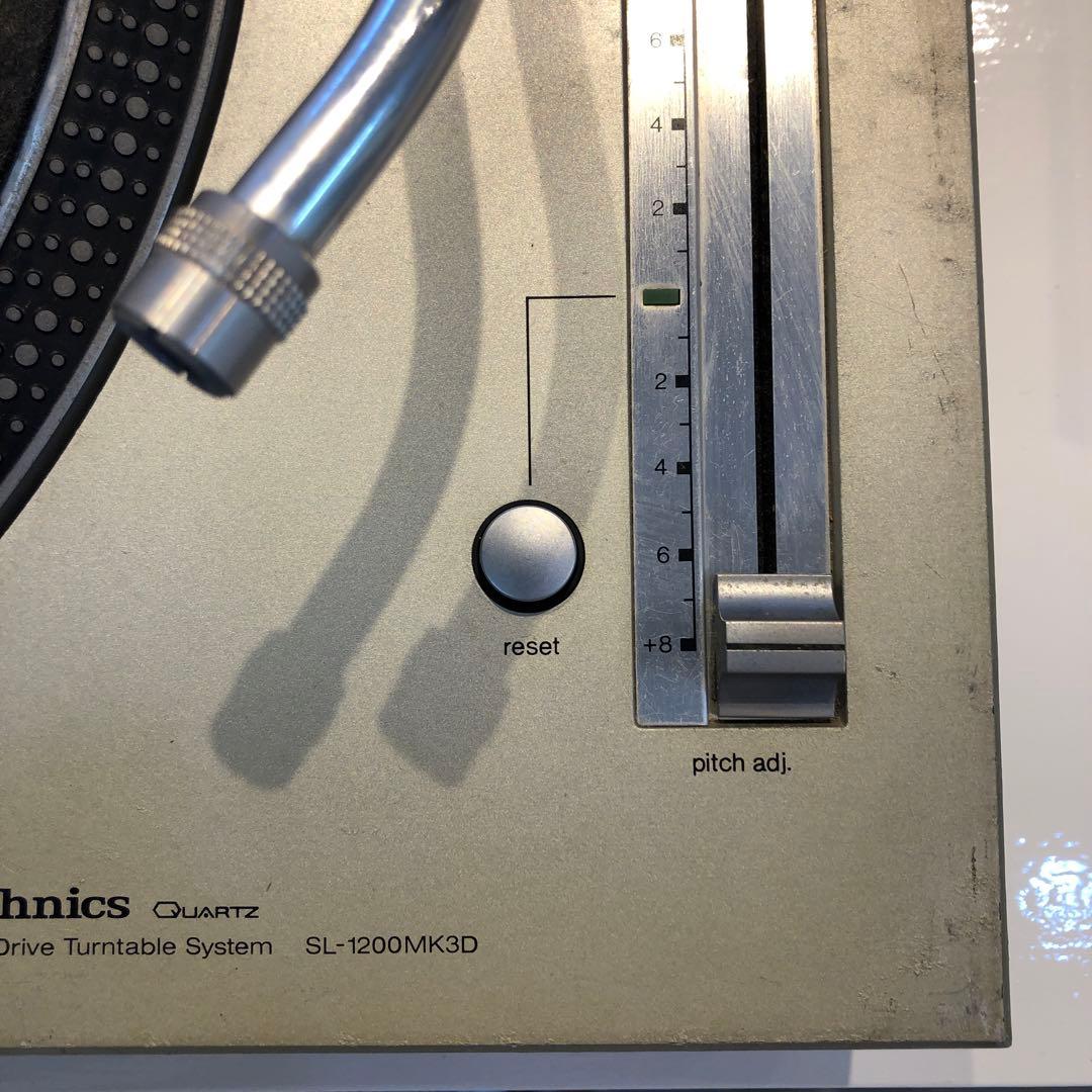 Technics SL-1200MK3Dターンテーブル 電源入りました