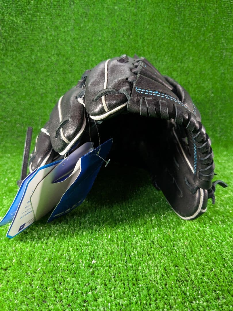 ミズノ　軟式　外野手　左投げ　西川龍馬モデル　ダイバーシティブルー