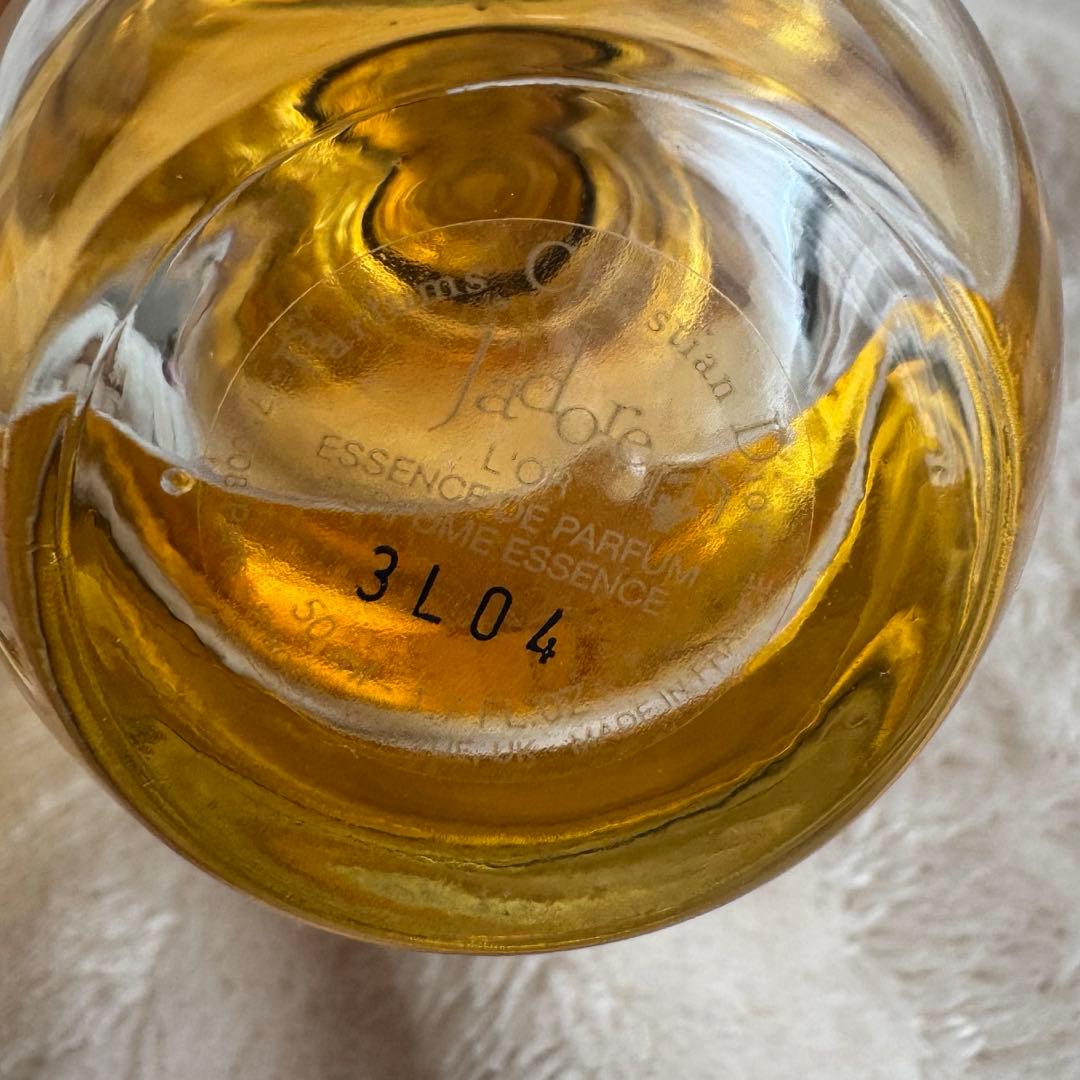 Dior j'adore l'Or エッセンス・ド・パルファン