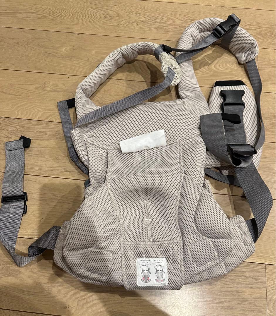BB902 エールベベ・ベビーキャリア スリー ライトベージュ　抱っこひも