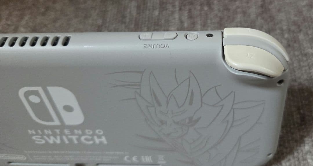 Nintendo Switch Lite ザシアン・ザマゼンタ