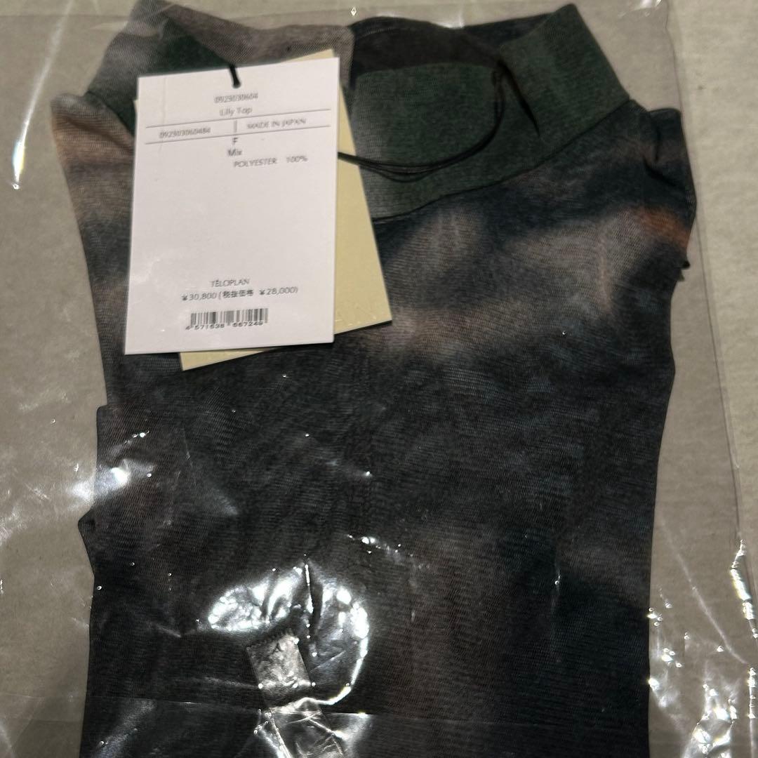 新品未使用TELOPLAN/Lily Top