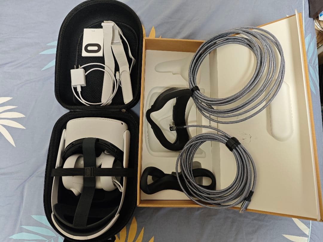 【美品】 Quest 2 128GB VRヘッドセット　アッセン付き