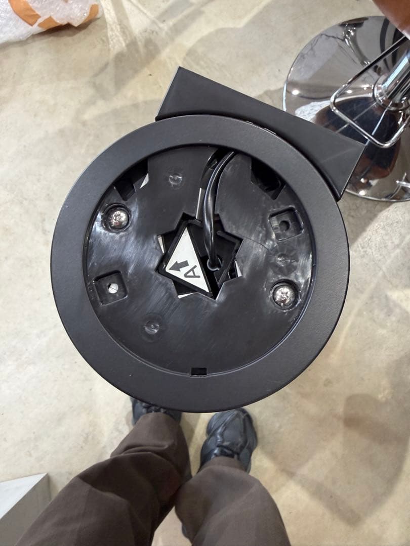 ブラック サーキュレーター 円筒形