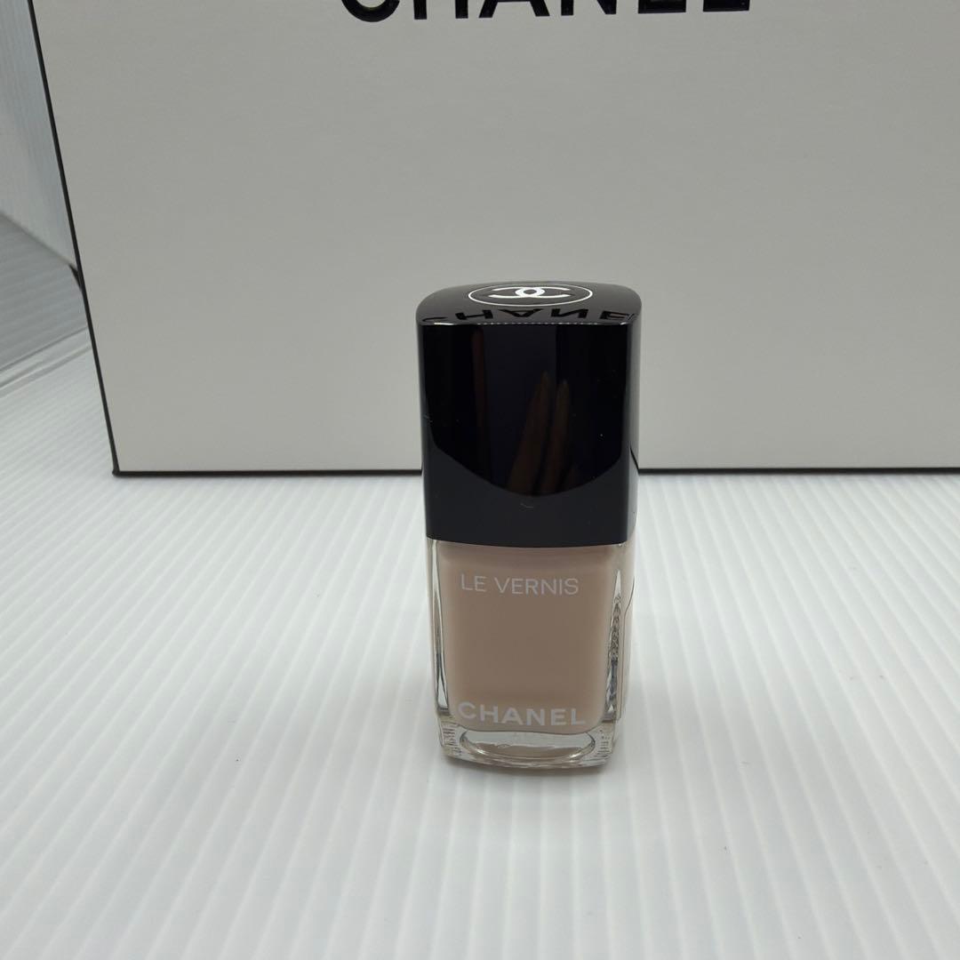 CHANEL ココマドモアゼルシ-クレットルックコフレボーチ付き