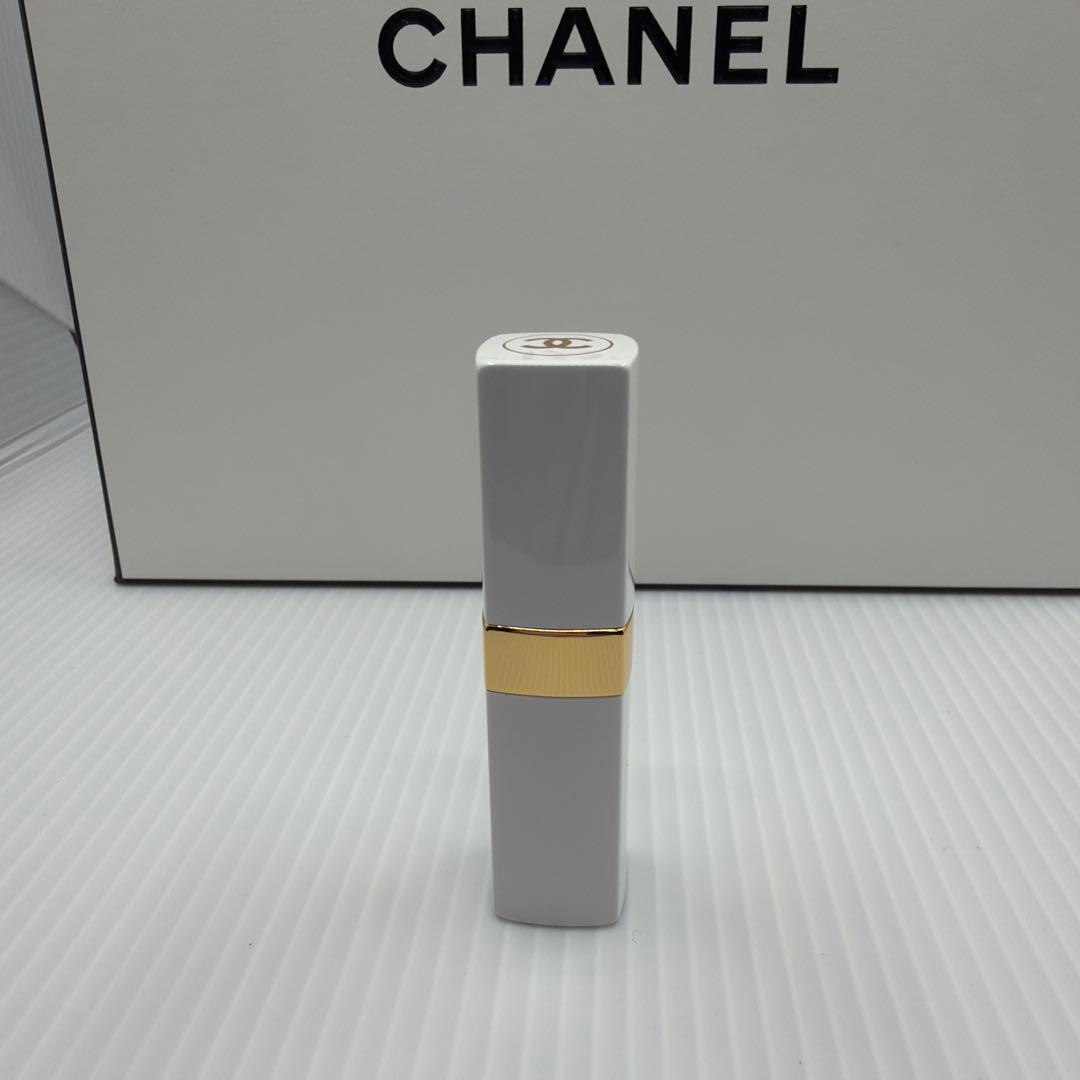 CHANEL ココマドモアゼルシ-クレットルックコフレボーチ付き