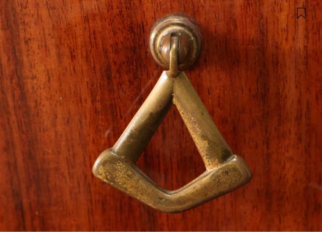 ロイズアンティークス　イタリア製サイドボード