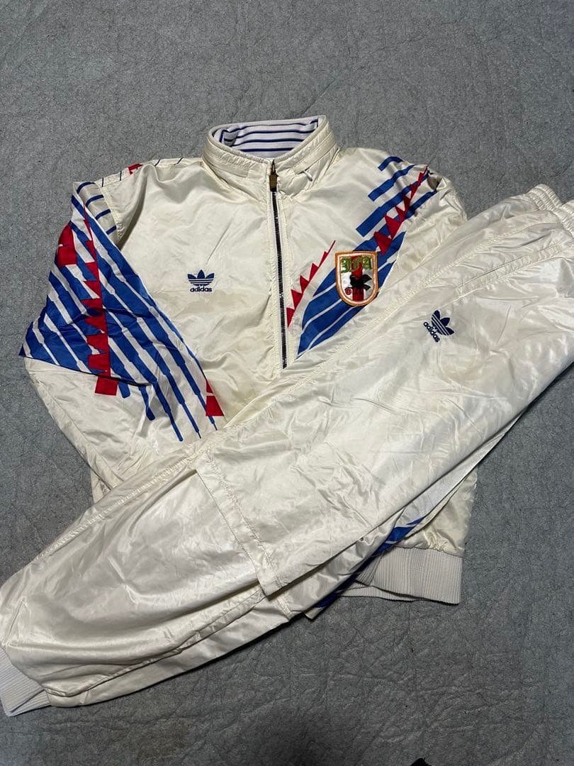 adidas サッカー日本代表 ドーハジャージ　上下セット