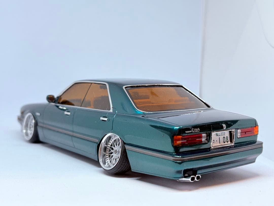 アオシマ Y31シーマ IMPUL 1/24