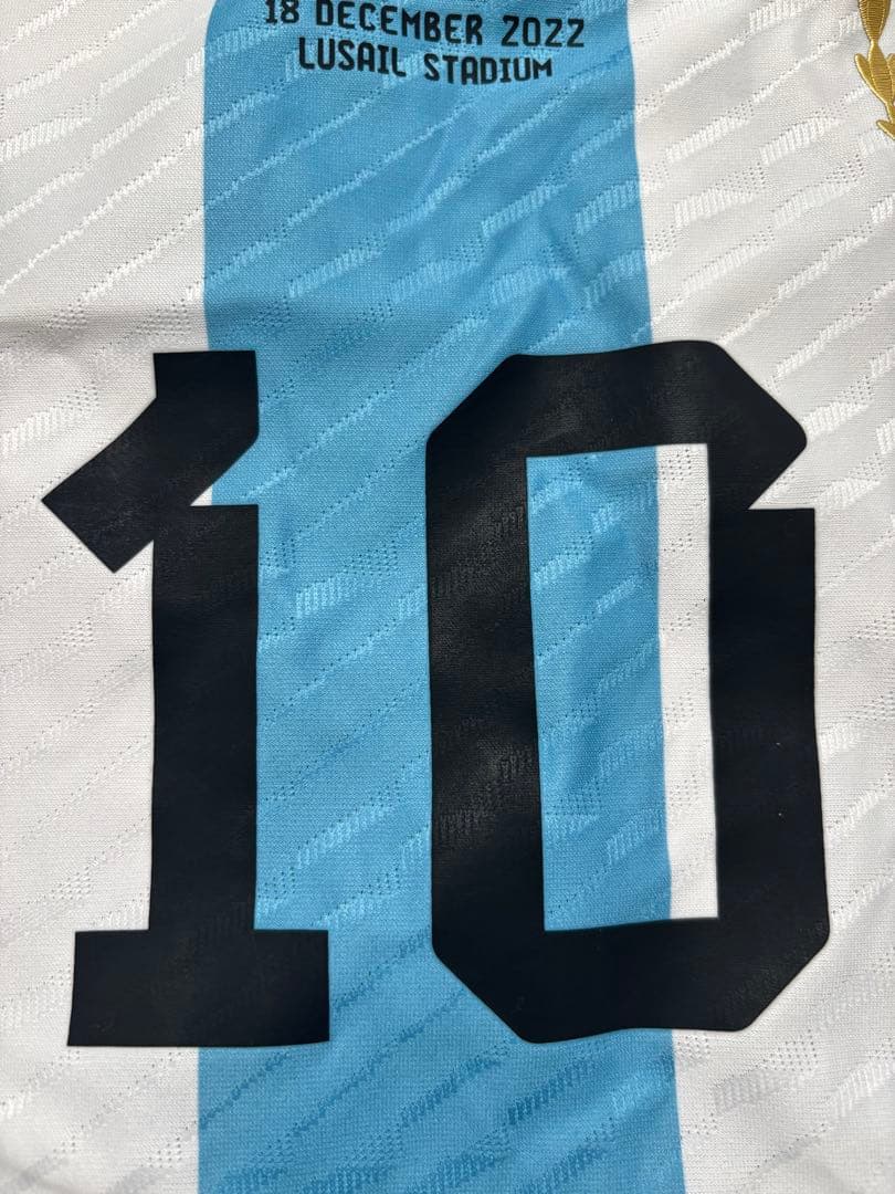 国内正規メッシ 2022カタールW杯 アルゼンチン　オーセンティックユニフォーム