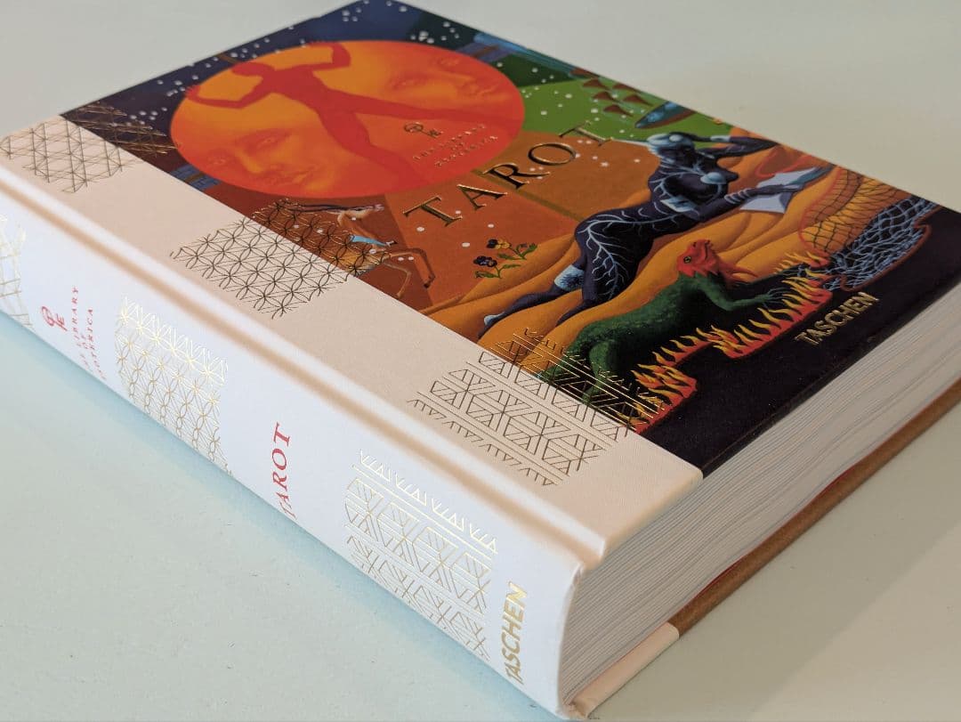 【新品】Tarot The Library of Esoterica タロット