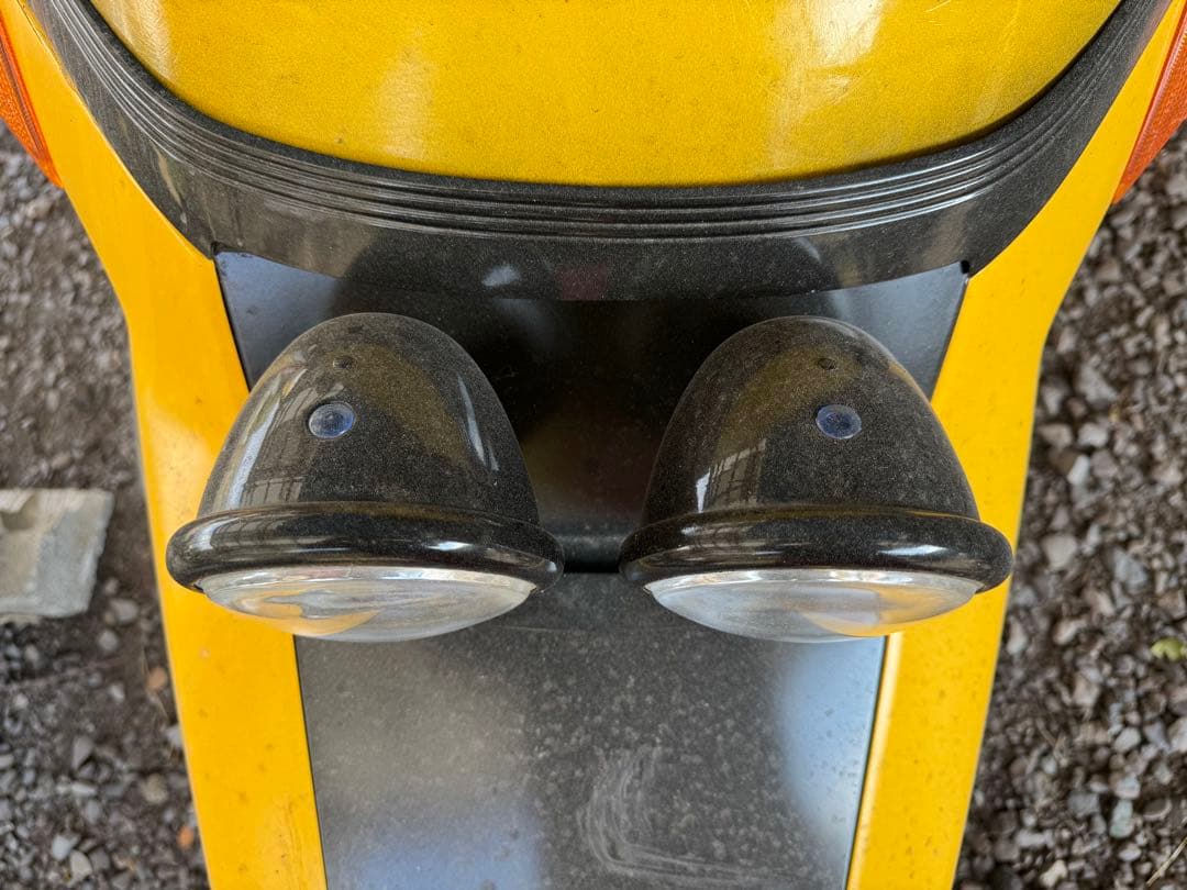 フュージョンダブルヘッドライト