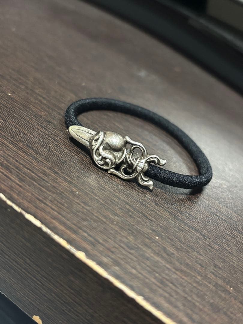 クロムハーツ ダガーハートヘアゴム