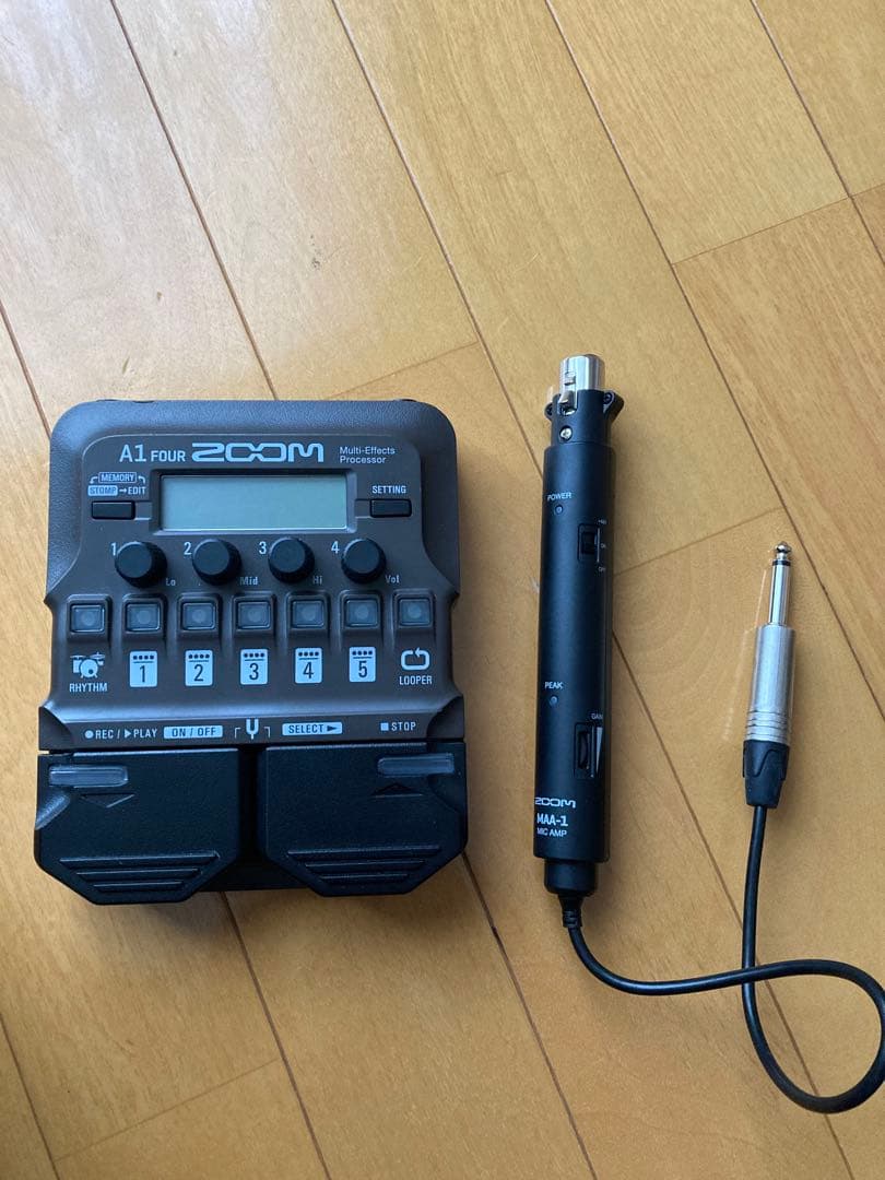 ZOOM A1 FOUR アコースティックギター　エフェクター　ズーム