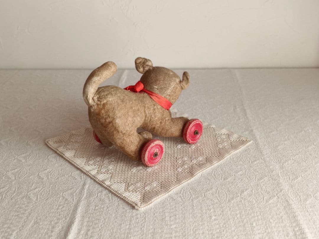 * antique toy ❀* 古い古い 玩具の ワンちゃん