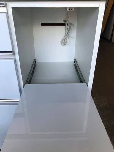 あつ☆ニトリ　キッチンボードアルミナ100KBWH