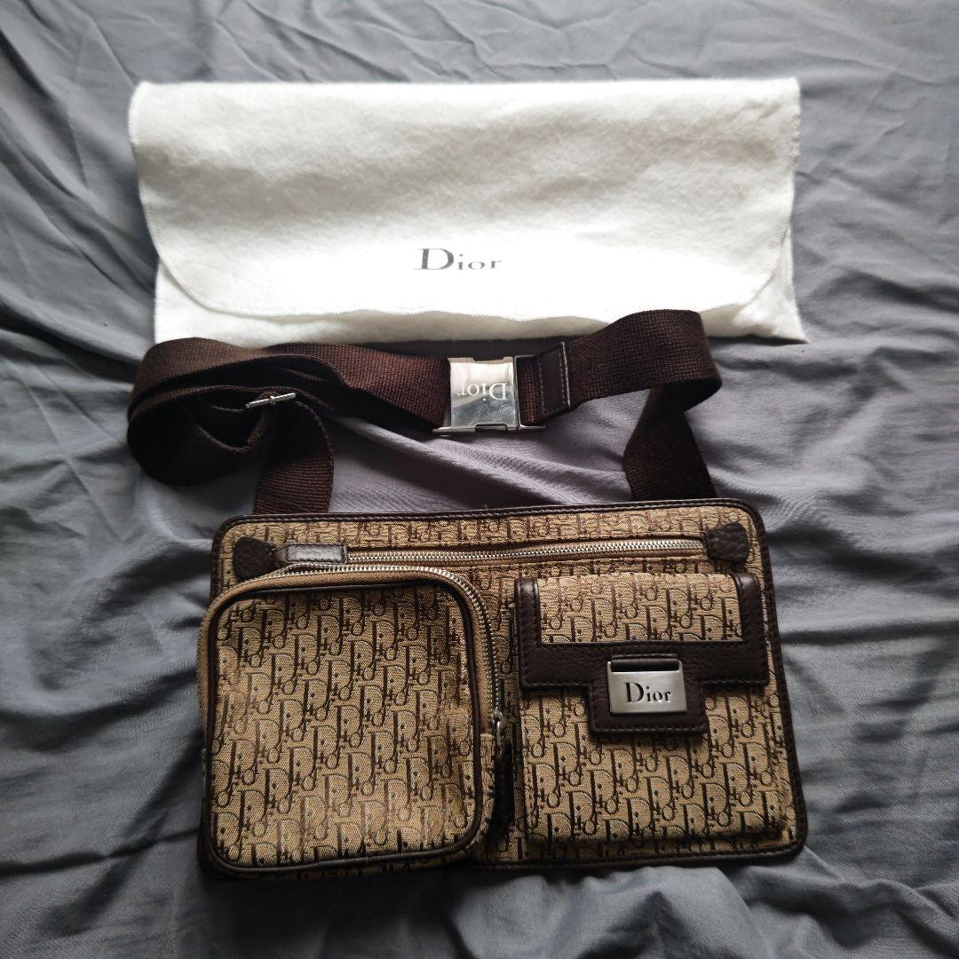 Dior モノグラムショルダーバッグ男女兼用
