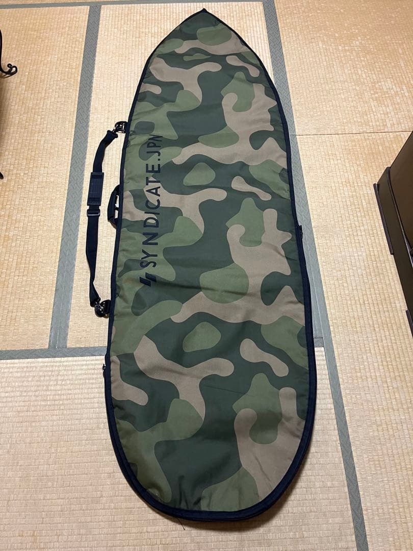SYNDICATE 迷彩サーフボードケース　6.7