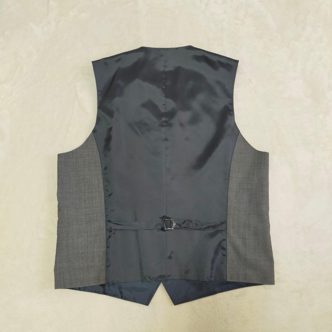 美品　ロロピアーナSUPER130'S　ダークブラウン系　スリーピーススーツ