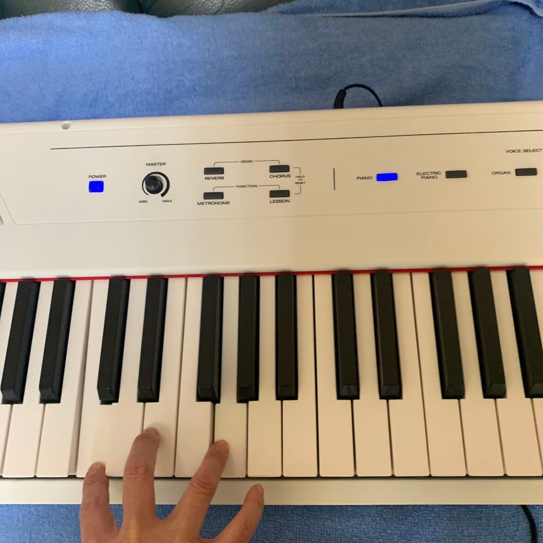 Alesis アレンジ　電子ピアノ　88鍵 ホワイトキーボード