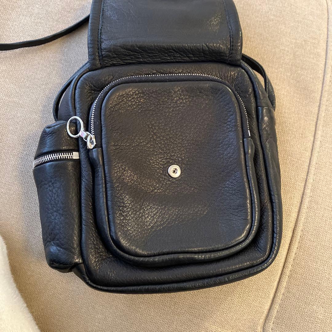 Aeta アエタ ディアレザー ショルダー ポーチ