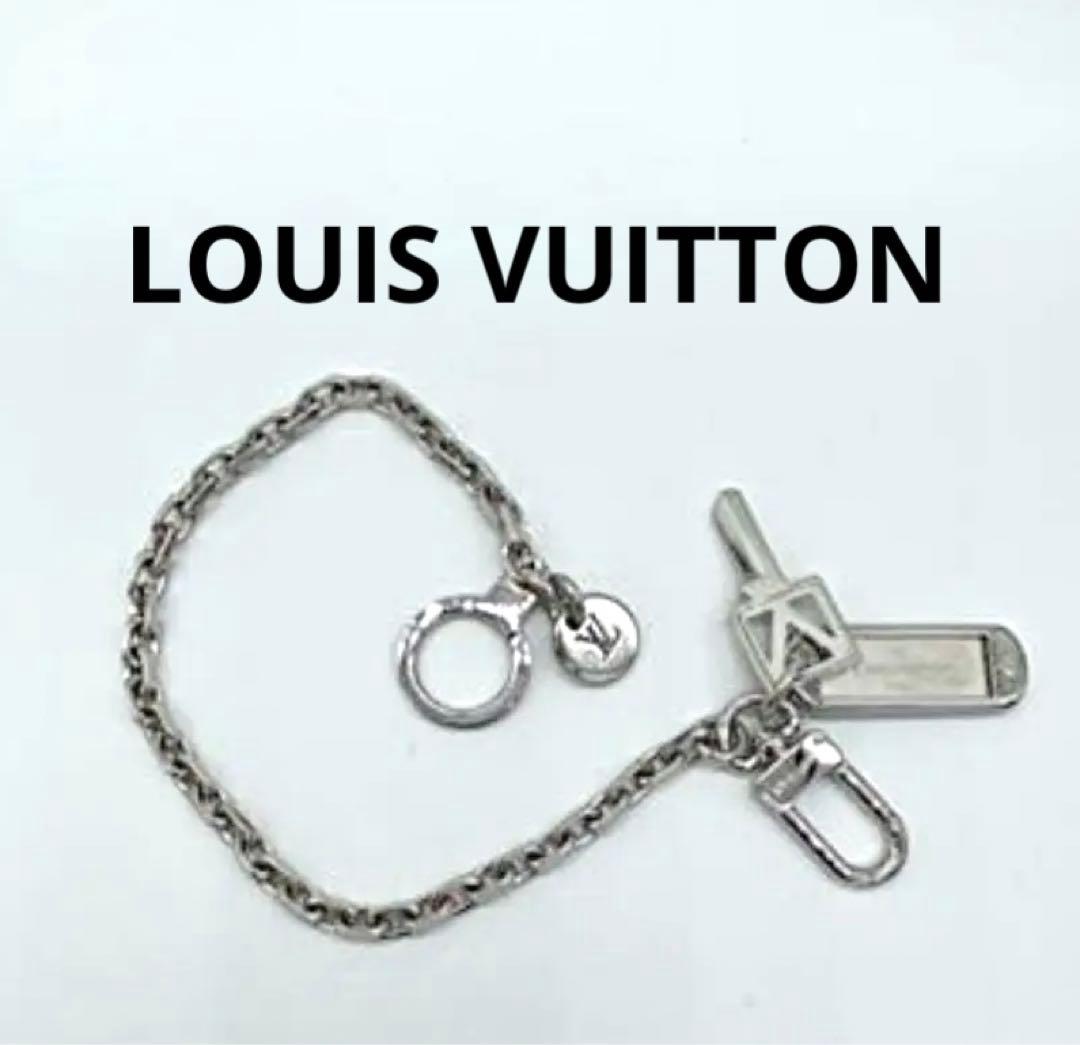 LOUIS VUITTON ポルトクレ シェンヌ Vスクエア キーチェーン
