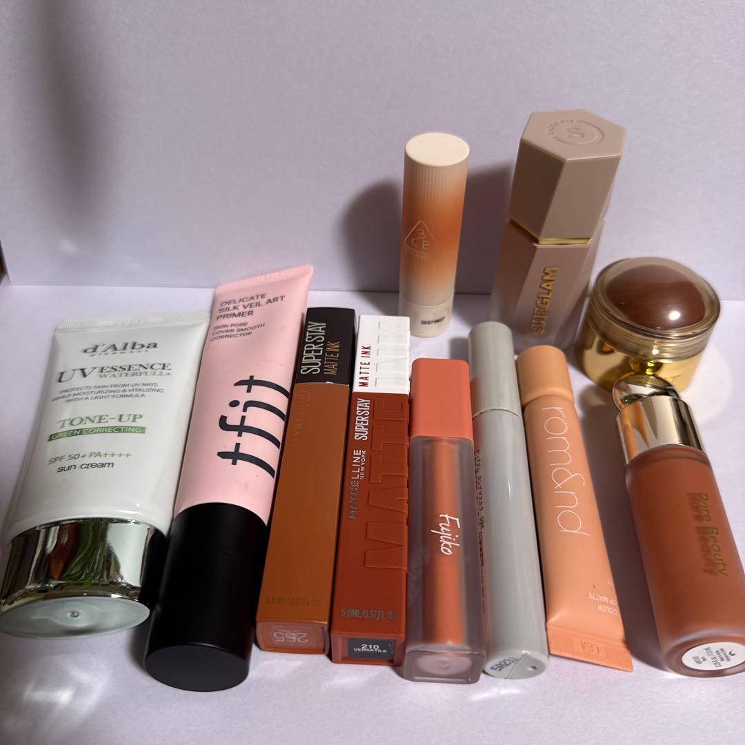 人気プチプラコスメ　海外コスメまとめ売り　11点