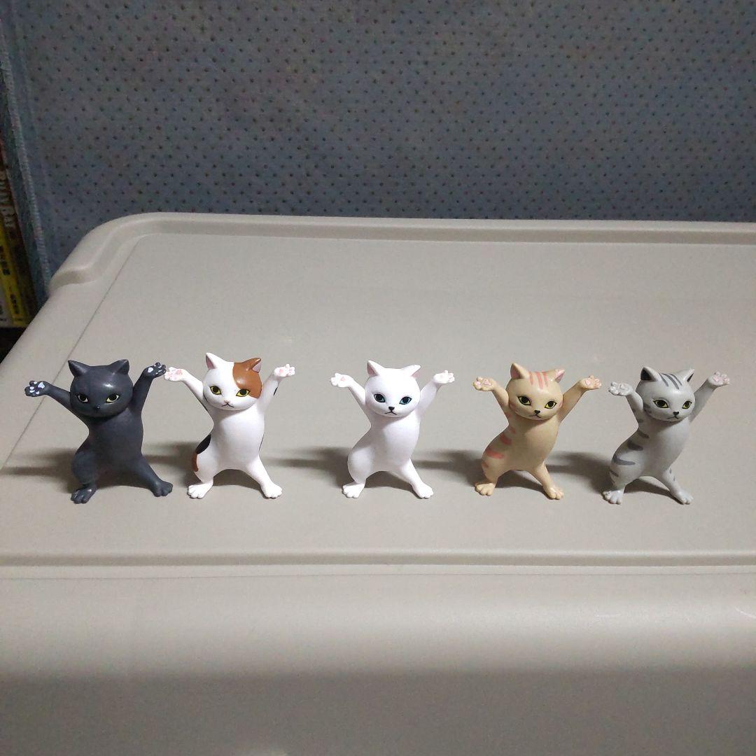 ネコのペンおき