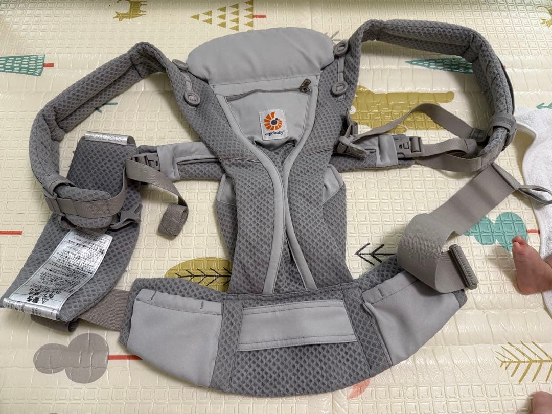 エルゴ　オムニブリーズ グレー　保証カード・ポーチ付　国内販売品