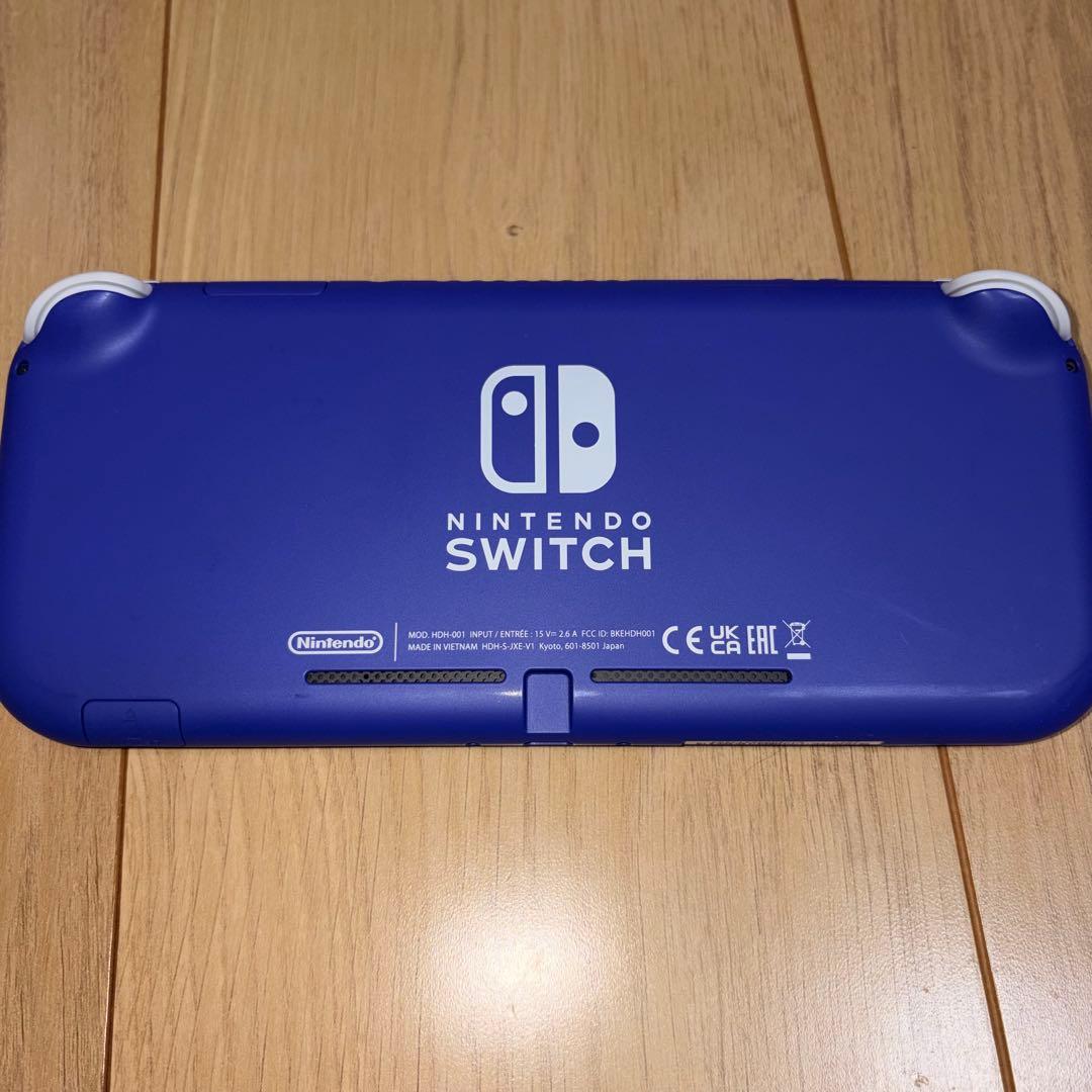 Nintendo Switch Lite ブルー 本体 充電器、カバー付き