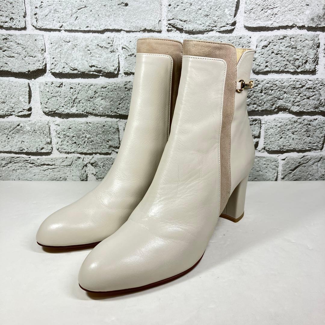 【試着程度】DIANA ブーツ 25cm レザー アイボリー サイドジップ