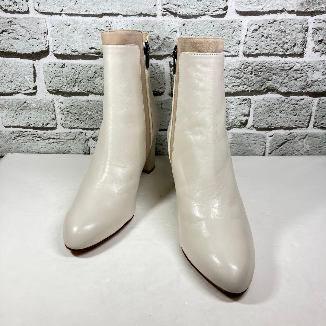 【試着程度】DIANA ブーツ 25cm レザー アイボリー サイドジップ