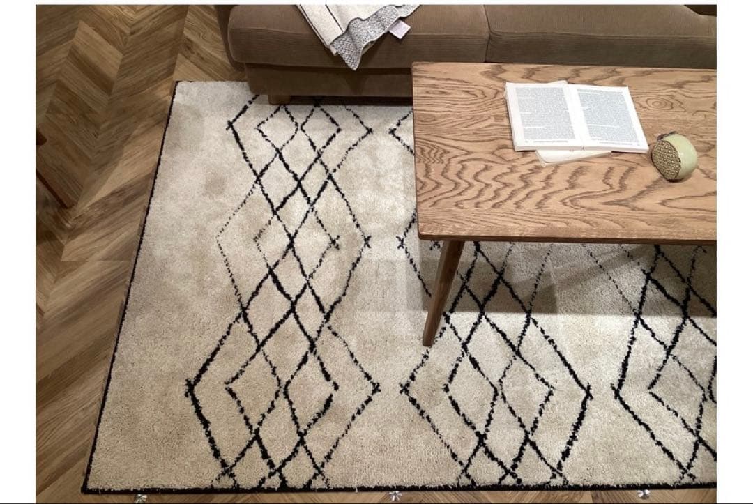 ウニコ　HIMAYA(ハイマヤ) ラグ　140×200