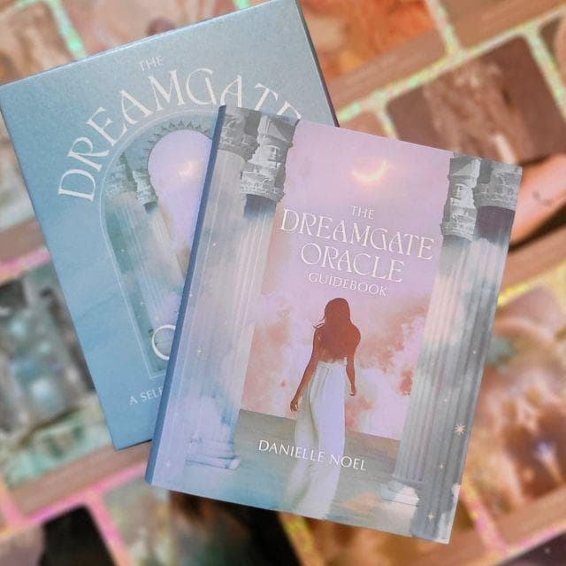 【正規品オラクルカード】超有名アーティストの新作✨夢をテーマにしたオラクルデッキ